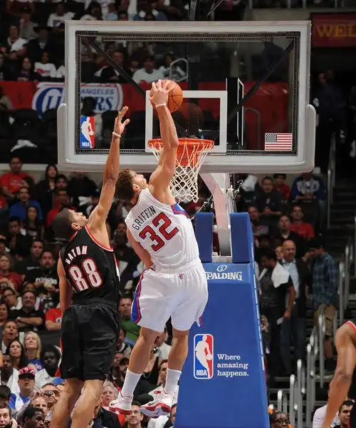 格林芬经典暴力扣篮瞬间,超多隔人暴扣,太暴力太血腥|格里芬|扣篮