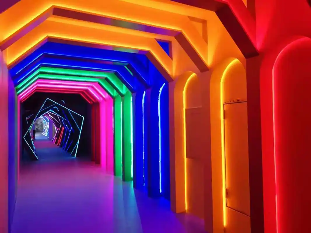 罗湖东门门票限300套风靡深圳的网红拍照圣地来了199元抢218元7d魔幻