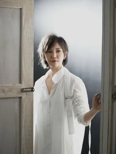 孙燕姿迈向20周年"全心"纪念曲《守护永恒的爱》生日上线