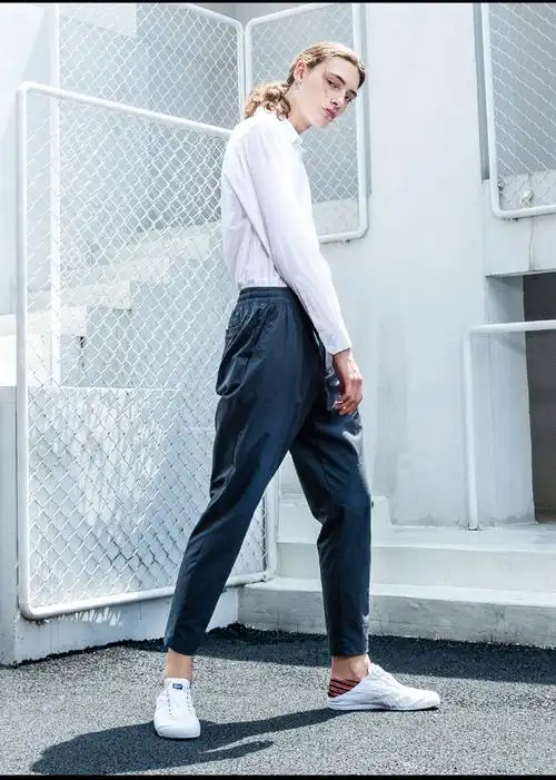 onitsuka tiger/鬼冢虎运动休闲中性懒人鞋mexico 1183a437-100