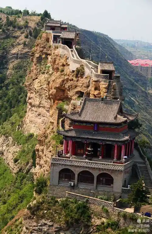 【西行游记】(八) 神木二郎山 五彩斑斓夜