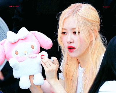 罗婕女士朴彩英 rose ros