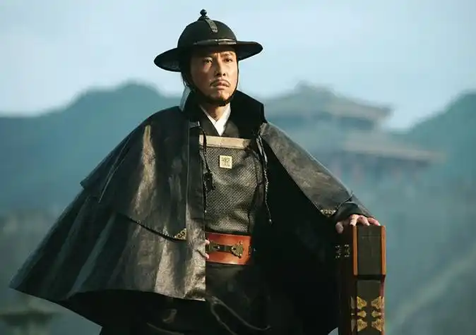 古代没有工资卡,那明朝的6万锦衣卫,是怎么领取工资的?