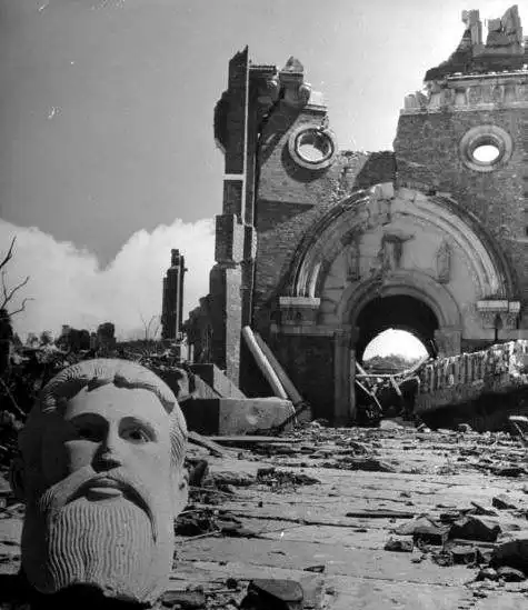 史上最惊悚的老照片1945年日本长崎核爆现场