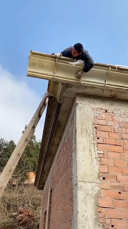 檐线模具拆模看效果!