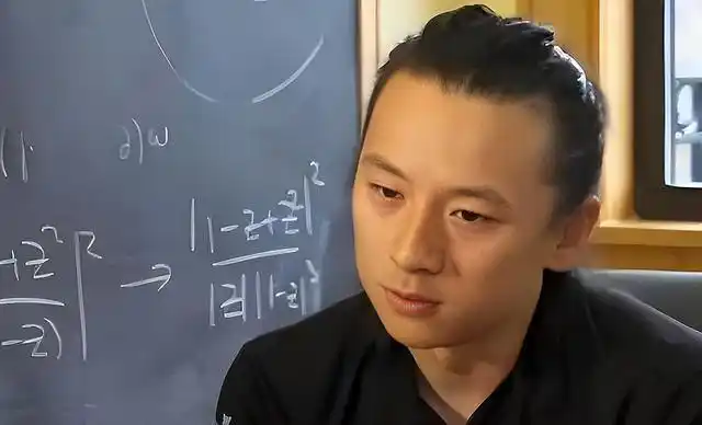 12岁进入中科大,31岁成为哈佛教授,物理天才尹希最终选择了美国