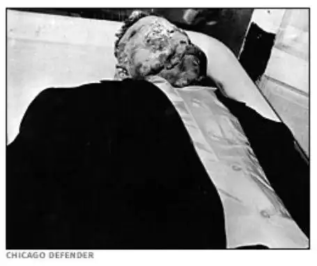 詹皇之子泡白妞他的先辈搭个讪就被枪杀抛尸而如今