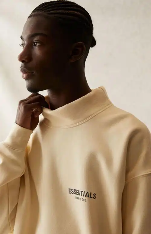 fogfearofgodessentials21ss复线反光印花半高卫衣