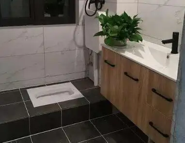 卫生间安装蹲便器好不好听听老师傅分析
