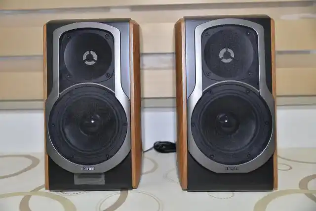 音乐盛宴漫步者s2000v2音箱体验