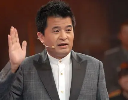 2015年4月6日,毕福剑不雅视频疯传网络,随后退出星光大道就此消失