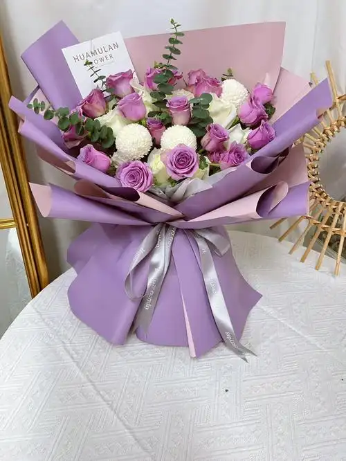 紫玫瑰混搭花束送女朋友闺蜜恋人