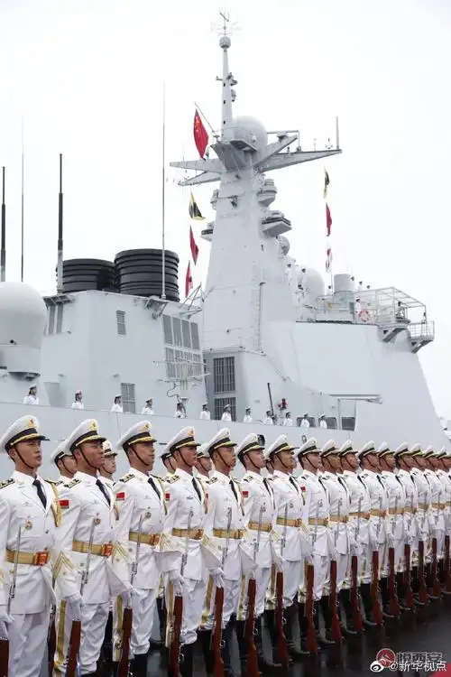 城市中国-悦西安-人民海军70周年-荣耀西安论坛-(6)