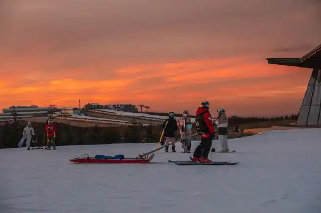 今年的开板,选择在云顶滑雪场,在这里已经呆了7天.