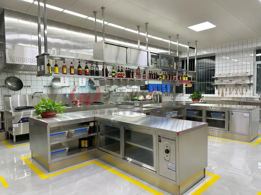 金联4d厨房.紧凑型的厨房最大的好处就就是能够合理利用每一处 - 抖音