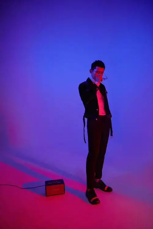 张继科时尚杂志封面帅气写真图片17