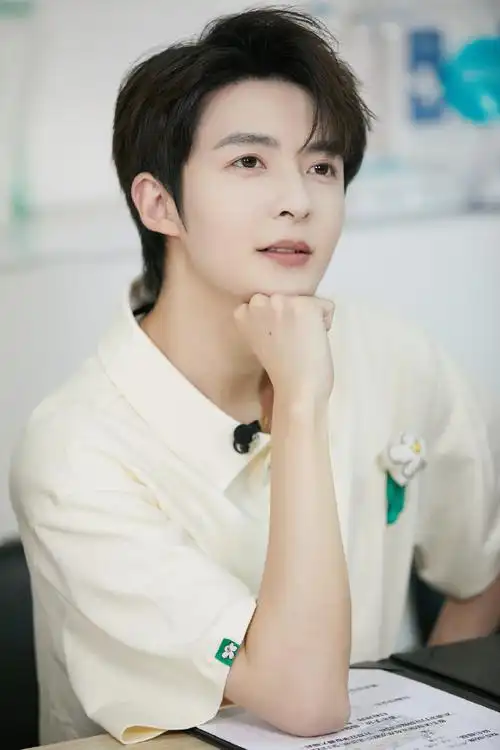 管栎吸血公子小巫女##砍价天团