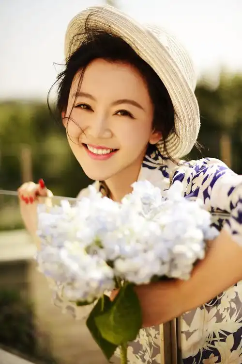 魏新雨新歌画颜再发力上线几日听者好评如潮