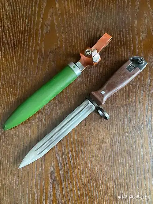 原装正品81刺刀实拍图解