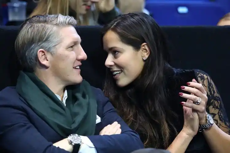 逃出冷宫,小猪再次站在职业生涯的十字路口