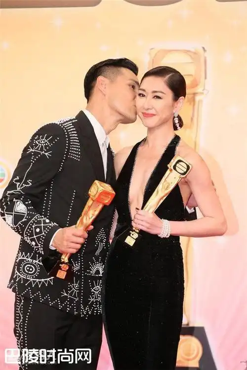 视后胡定欣 胡定欣结婚了吗|胡定欣老公是谁 胡定欣老公吴浩康 / 比乐