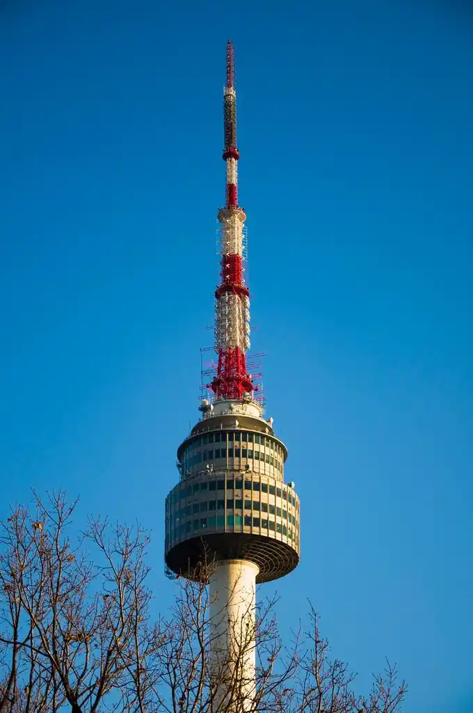 南山塔,南山塔在首尔,韩国.