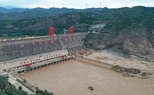 2020年8月31日,无人机拍摄的河南省三门峡市黄河大坝景色.