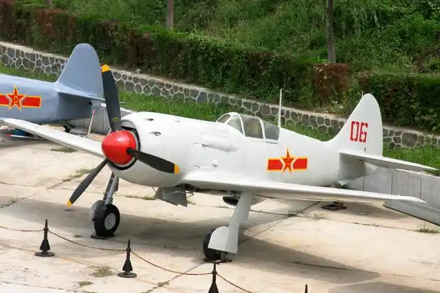 聊聊拉-9战斗机:为二战而生却没赶上二战,空有一身本领没处发威