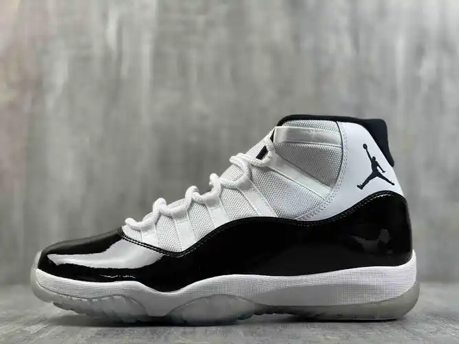 aj11 【小鬼王琳凯同款】康扣45后跟黑白2018年版