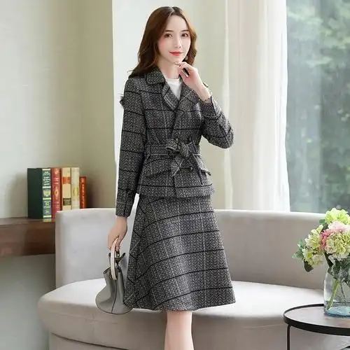新款格子小个子显高套装气质小香风两件套裙子洋气2021年秋装时尚