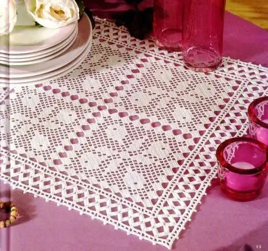 钩针编织方眼钩精致桌垫附图解