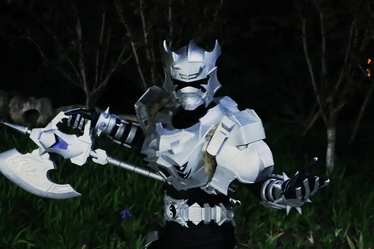 这才是真正的金之雪獒铠甲啊#铠甲勇士  - 抖音