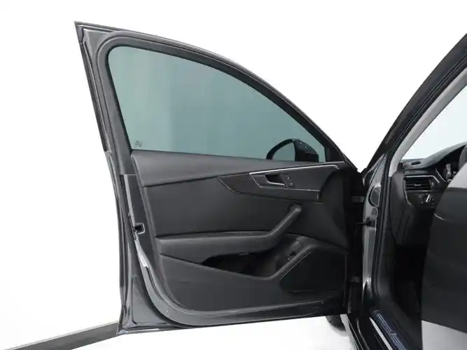 奥迪 奥迪a4l  2020款 40 tfsi 豪华动感型图片