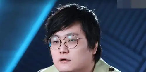 《脱口秀大会》王建国淘汰后又复活,李雪琴红着眼圈带着哭音力挺_手机