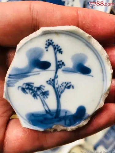康熙山水青花瓷片
