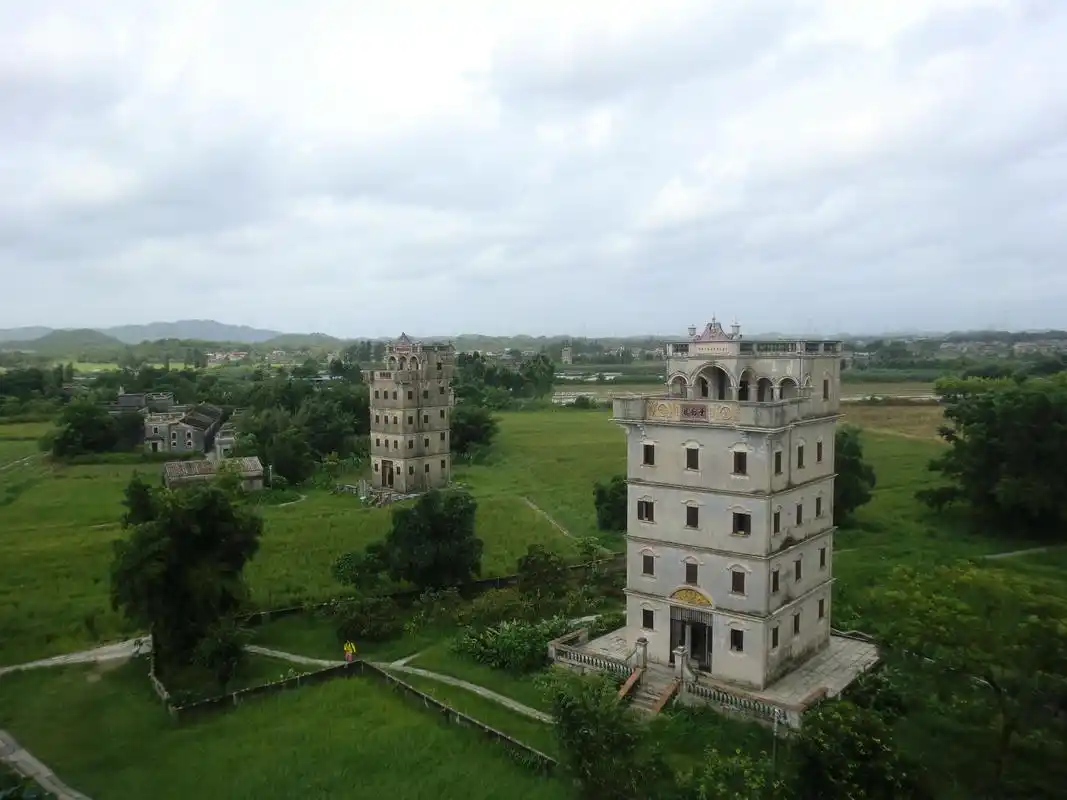 开平自力村碉楼群赤坎古镇立园拼团一日游