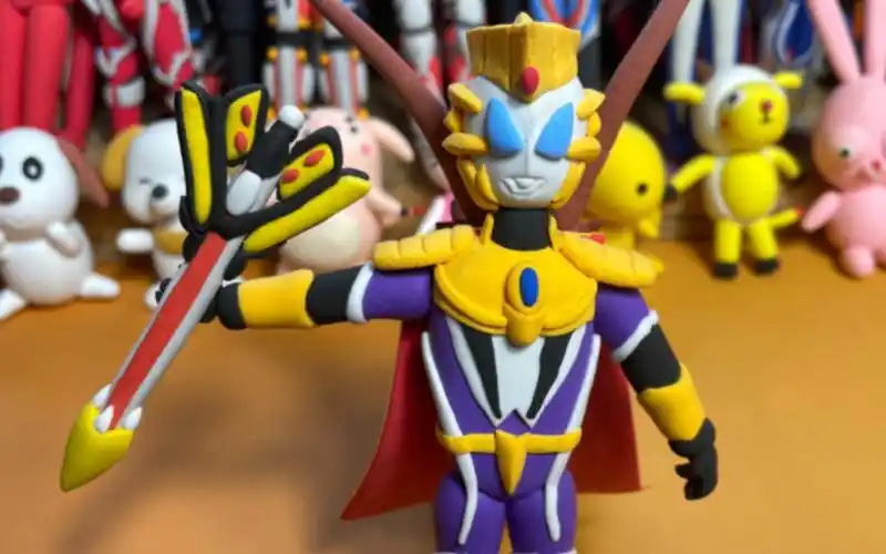 用粘土做捷德奥特曼尊皇形态