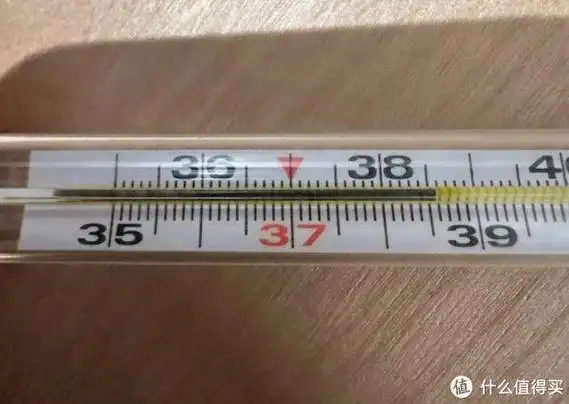 76比耳温枪准确,比水银体温计安全.87优点:2,欧姆龙电子体温