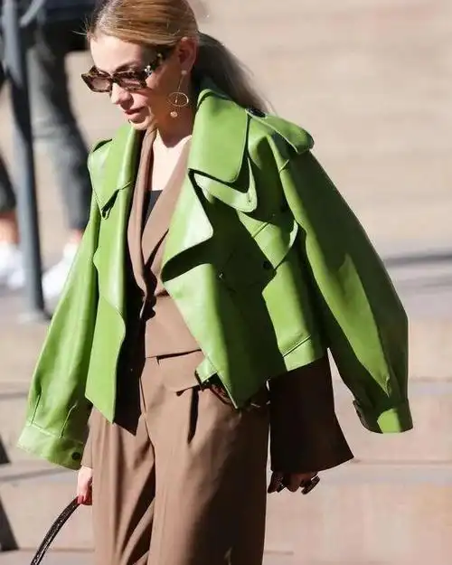 绿色衣服搭配图片(春天的绿色真美) - 赤虎壹号