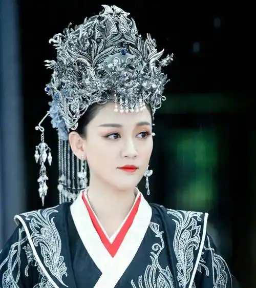 独孤伽罗,历史上第一位倡导一夫一妻的皇后,为何结局如此凄凉?