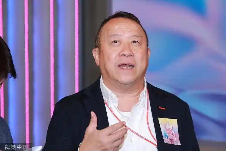 香港演员曾志伟接受环球时报专访香港应对国家抱感恩之心