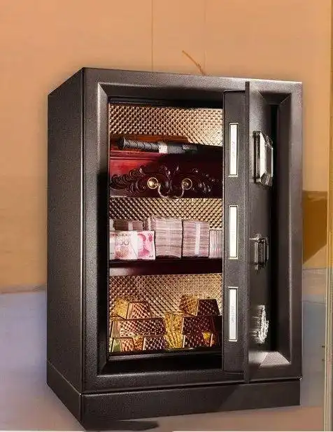 连偷带骗80万|盗窃|保险箱|银行卡|现金_网易订阅