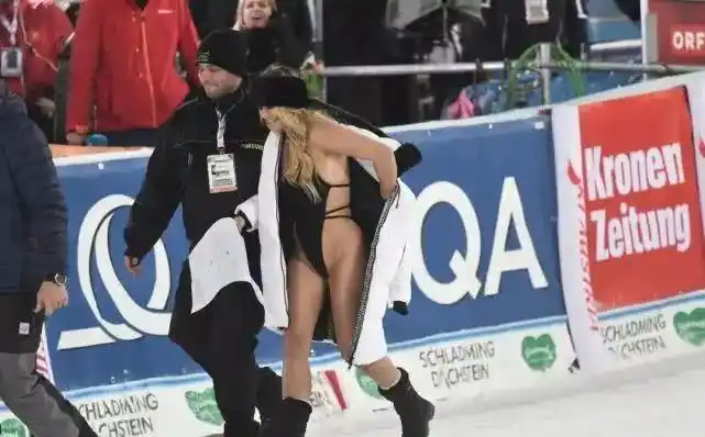 疑似科比坟墓被挖开!真相令人愤怒!