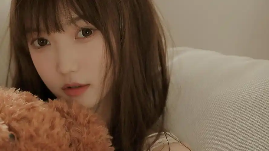 极品冷艳气质美女写真