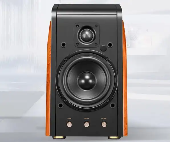 现代家庭音响之选:惠威m200mkiii 带来别致复古风 高保真音质_低音