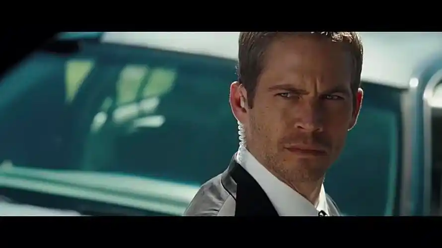 今晚速9上映给最帅条子布莱恩奥康纳点根蜡烛