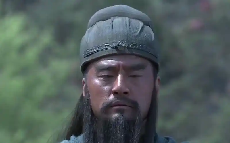 【混剪】《新三国演义》二十五回 加 关羽大战夏侯惇 路遇强盗收周仓