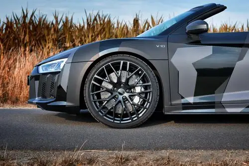 audir8spyder迷彩涂装喜欢么