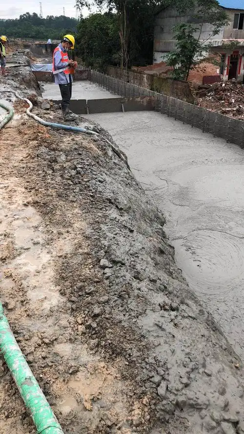 桂林屋面泡沫混凝土泡沫混凝土施工广西专业生产销售厂家