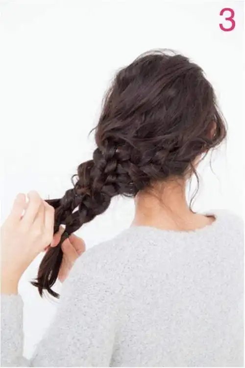 同样侧边编发你怎么就成了小村姑